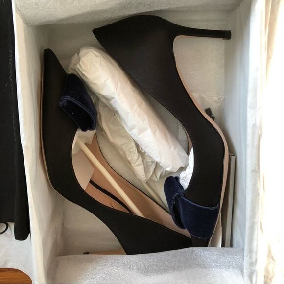 GIORGIO ARMANI RARE DECOLLETTE Black Satin Blue Velvet Accent Women’s Size 7 NWT - Picture 11 of 12